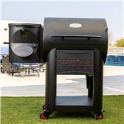 Louisiana Grills Founders Premier 800 Wood Pellet Grill